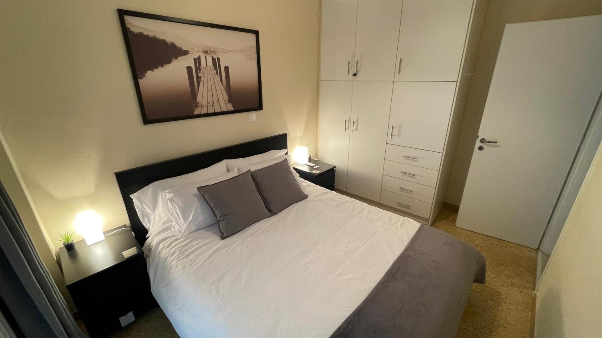 Apartment 2 Newly Renovated Charming Steps From Panormou Metro Station *