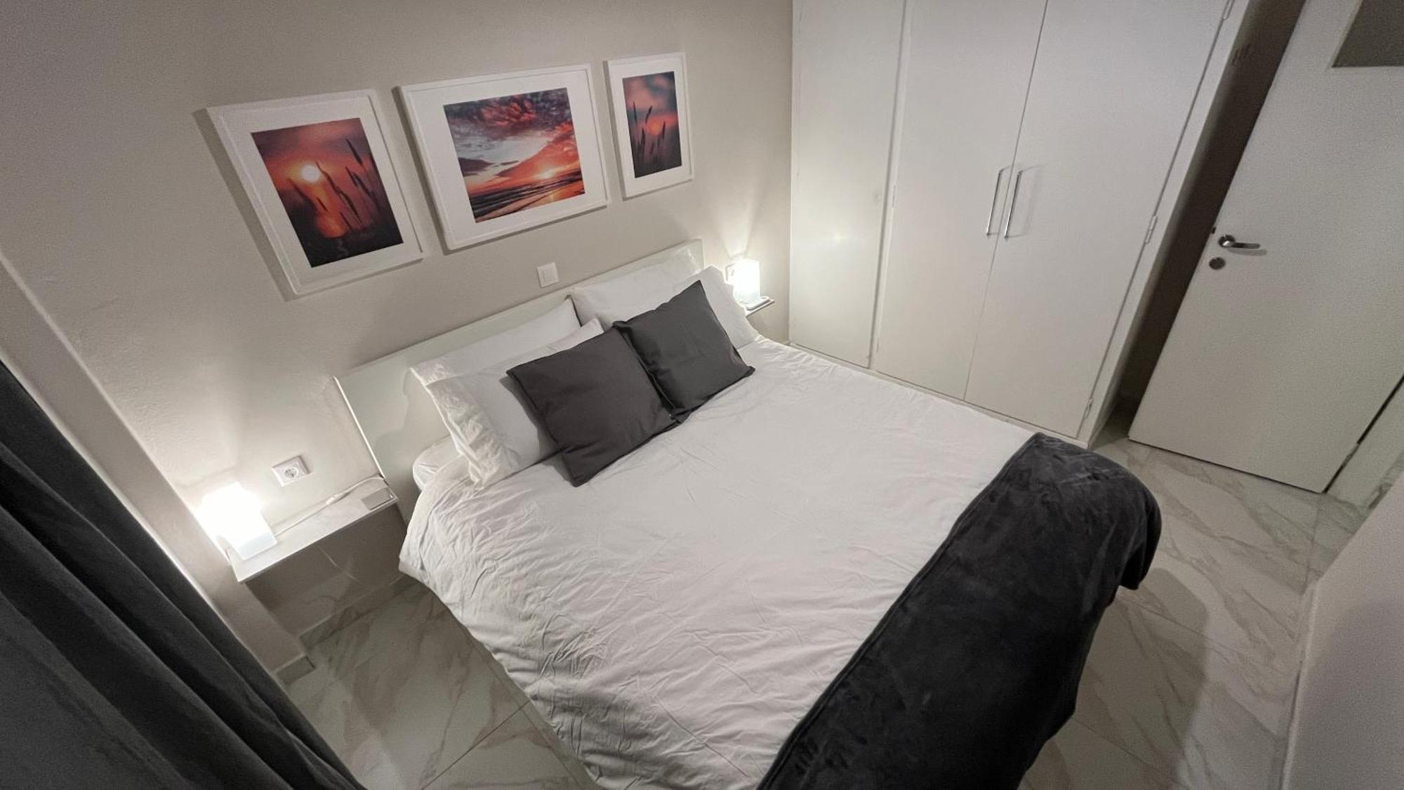 2 Newly Renovated Charming Steps From Panormou Metro Station * Athens
